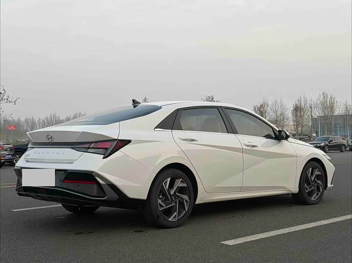 Hyundai Elantra N line 2023 2023款 1.5L CVT GLX精英版