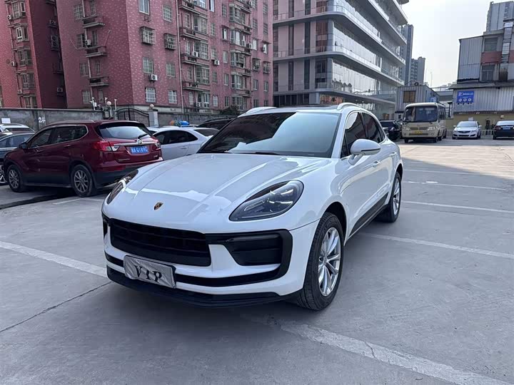 Фото 1 - Porsche Macan