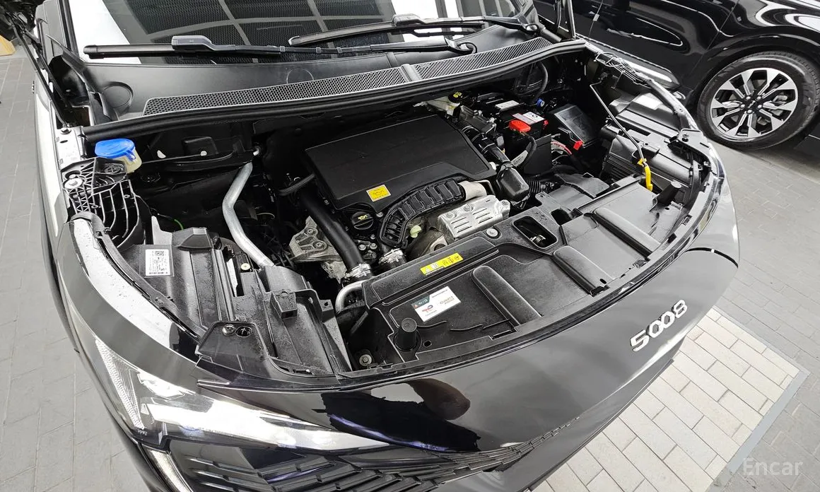 Фото 6 - Peugeot 5008