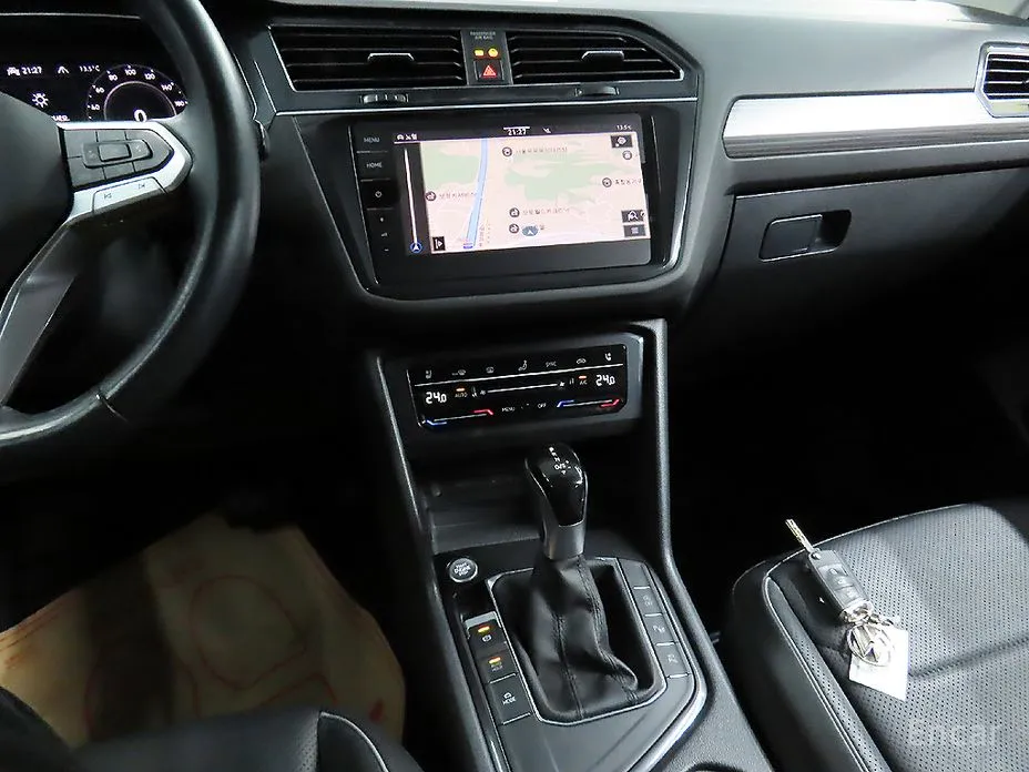 Фото 11 - Volkswagen Tiguan