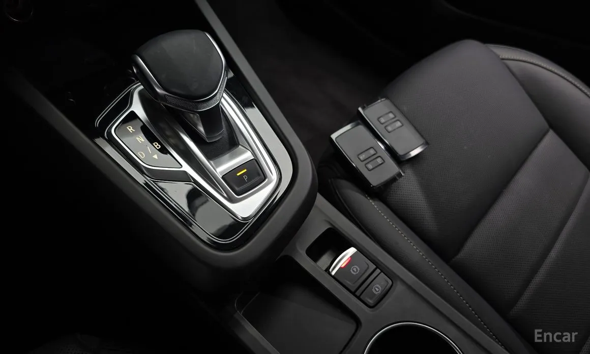 Renault Arkana 2024 1.6 E-TECH Iconic Design Package