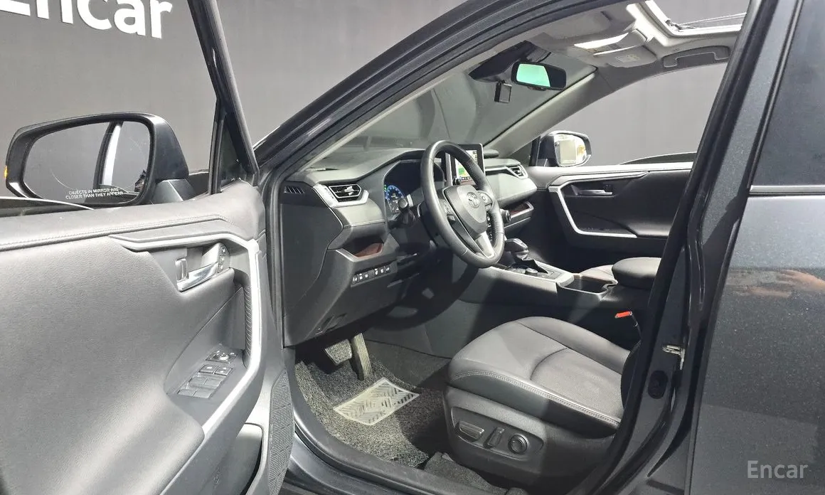 Toyota RAV4 2019 2,5 4WD Hybrid LTD