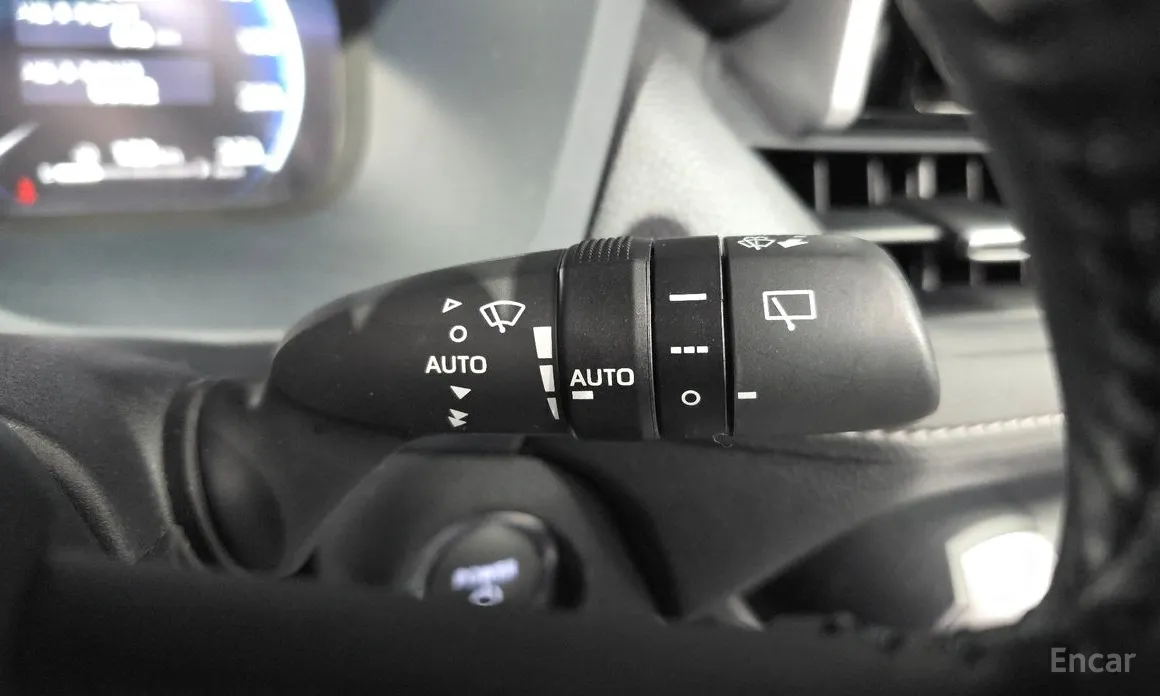Toyota RAV4 2019 2,5 4WD Hybrid LTD