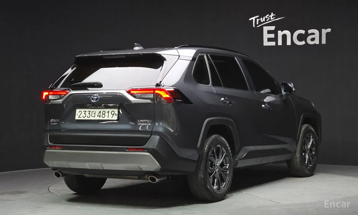 Toyota RAV4 2019 2,5 4WD Hybrid LTD