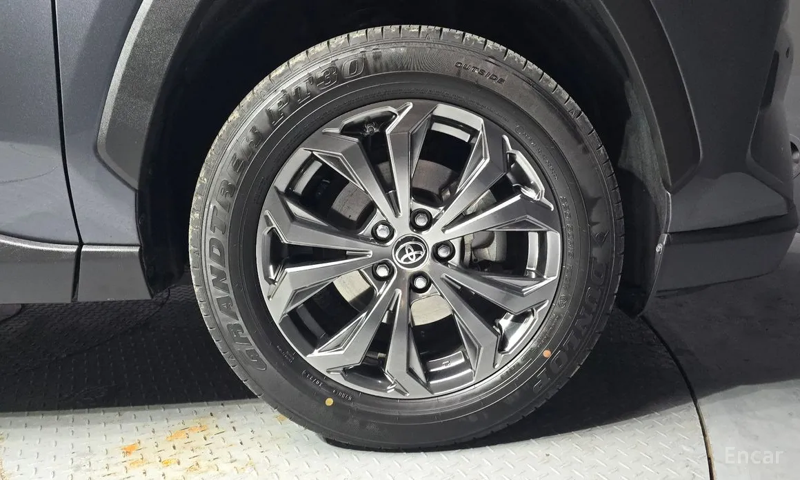 Toyota RAV4 2019 2,5 4WD Hybrid LTD