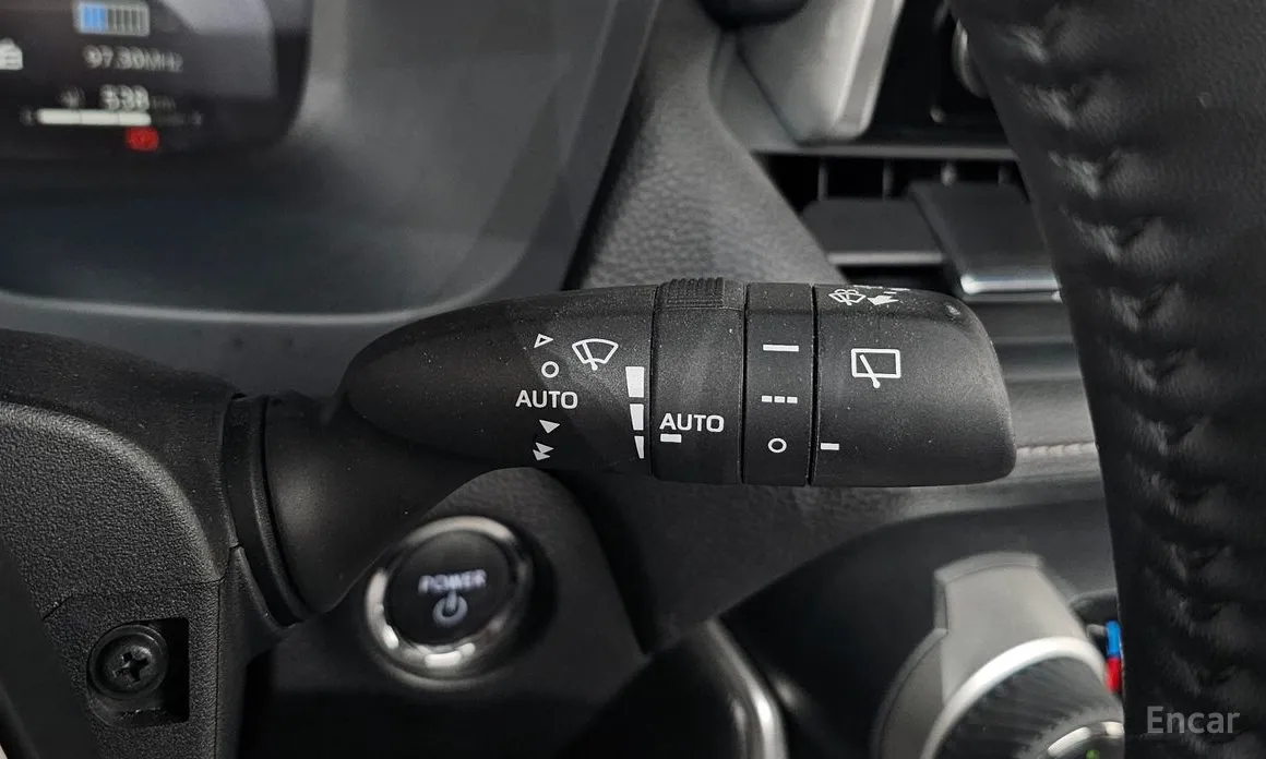 Toyota RAV4 2019 2,5 4WD Hybrid LTD