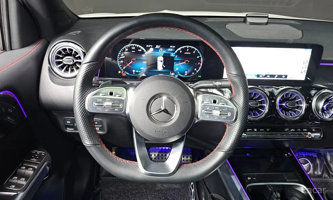 Mercedes-Benz GLB-Class 2020 GLB250 4MATIC