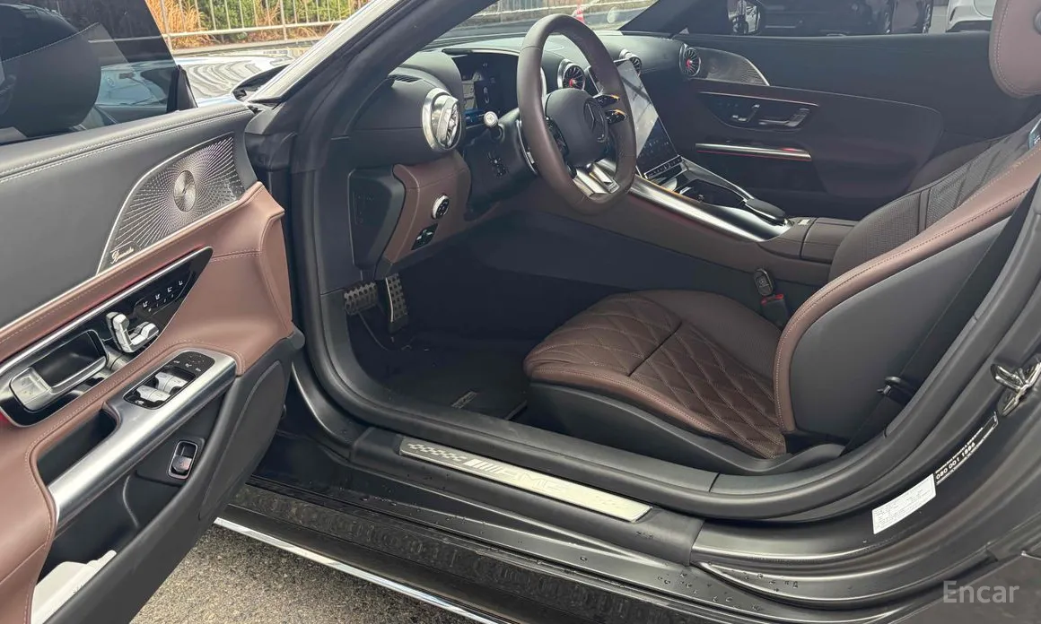 Mercedes-Benz SL-Class 2023 AMG SL63 4MATIC+ Manufaktur
