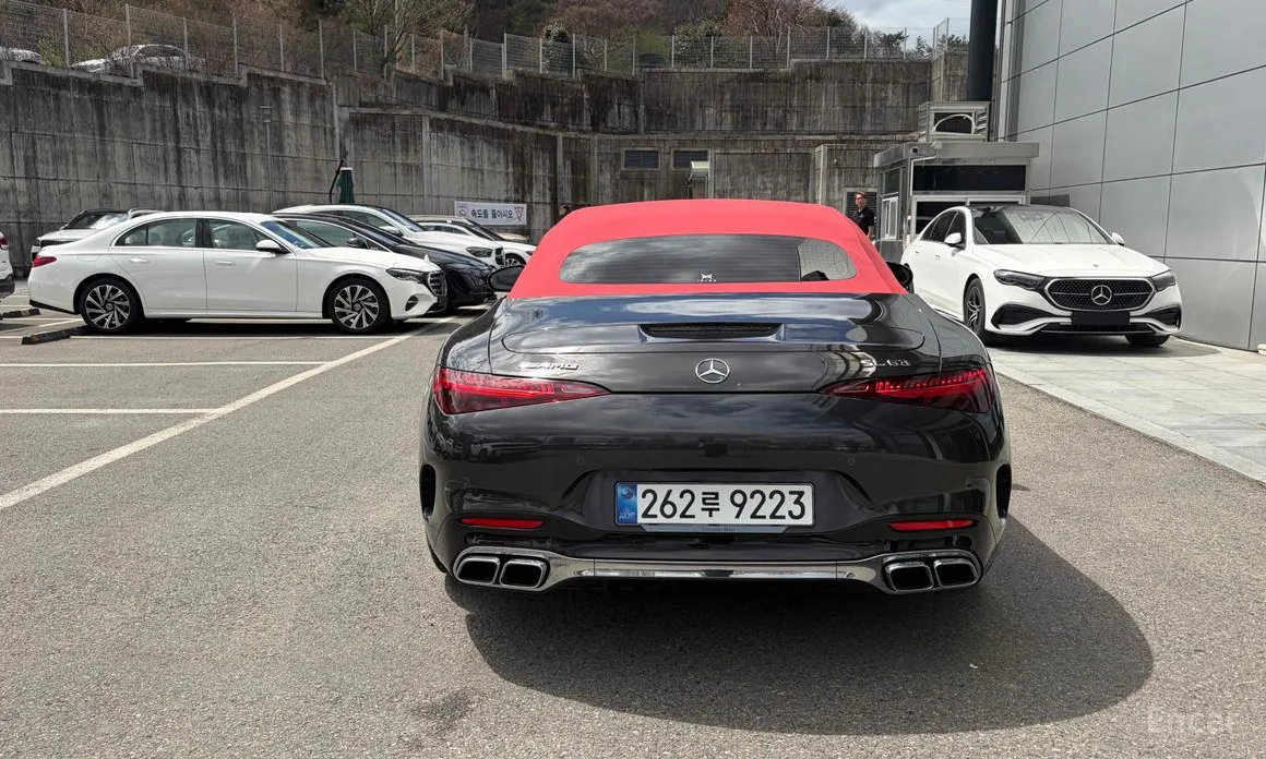 Mercedes-Benz SL-Class 2023 AMG SL63 4MATIC+ Manufaktur