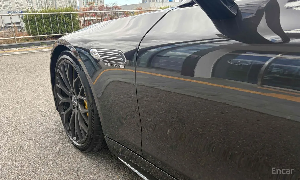 Mercedes-Benz SL-Class 2023 AMG SL63 4MATIC+ Manufaktur