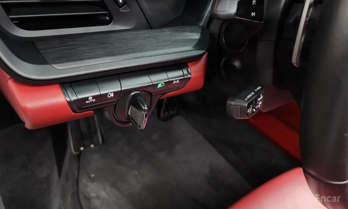 Porsche 911 2019 Carrera GTS Cabriolet