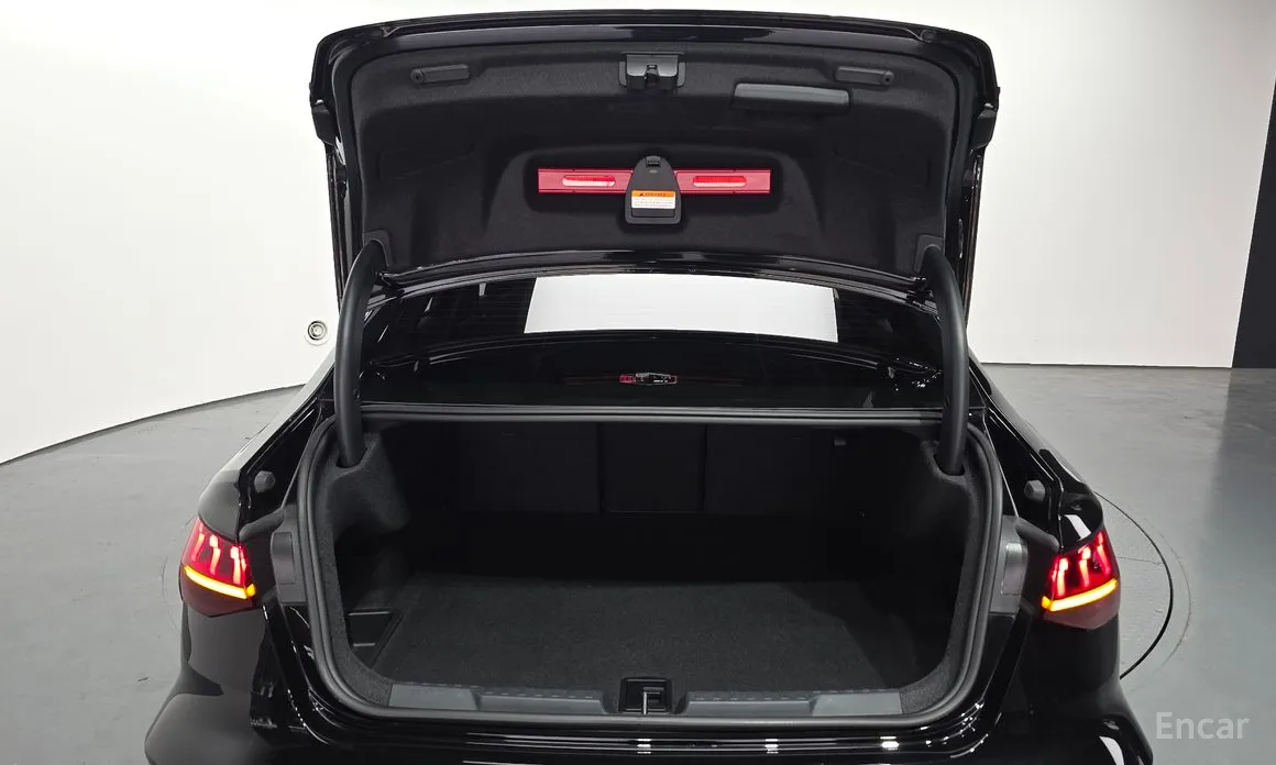 Audi RS 3 2023 2.5 TFSI Quattro