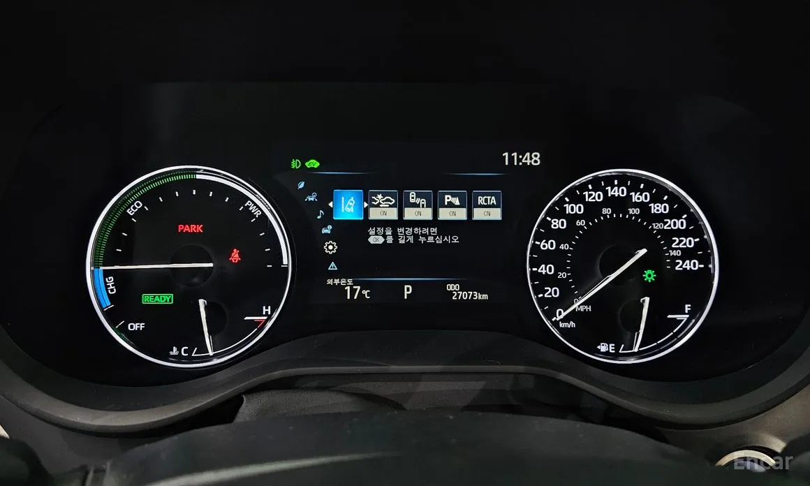 Фото 8 - Toyota Sienna