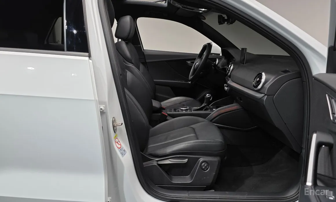 Audi Q2 2017 35 TDI Premium