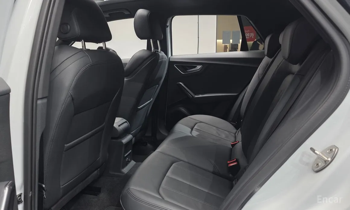 Audi Q2 2017 35 TDI Premium