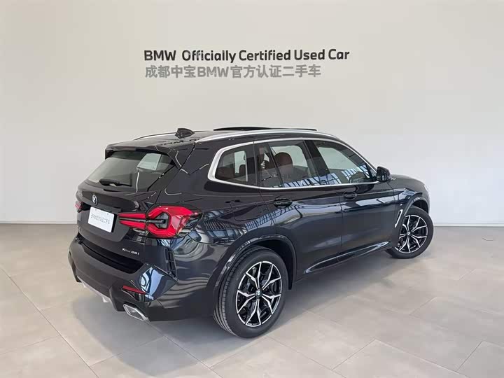 Photo 3 - BMW X3
