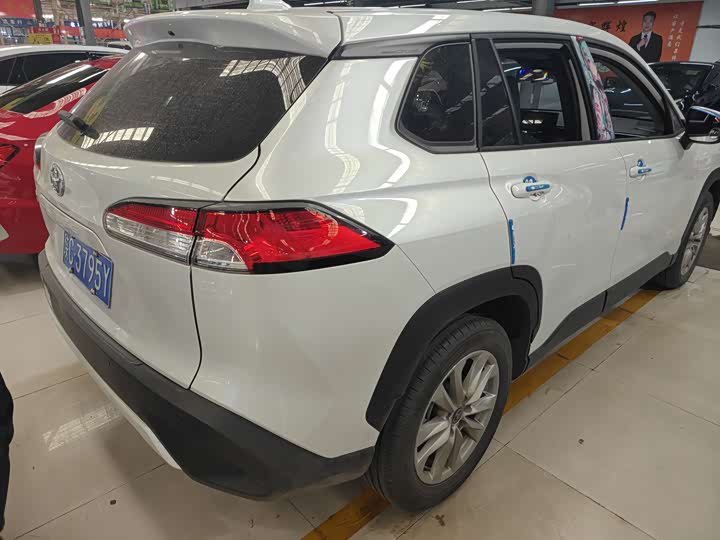 Фото 4 - Toyota Corolla Cross