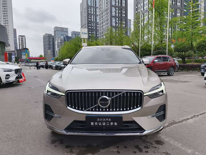 Фото 2 - Volvo XC60
