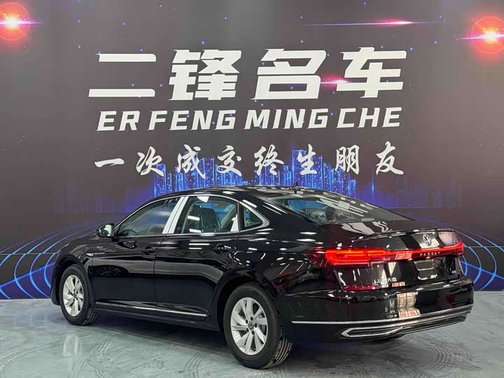 Volkswagen Passat Hybrid 2025 2025款 430PHEV 混动商务版