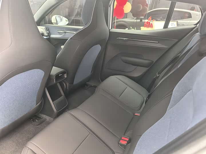 Volvo EX30 2025 2025款 后驱Core