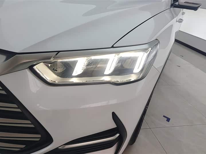 BYD Song Pro Hybrid 2022 2022款 DM-i 110km 旗舰型Pro
