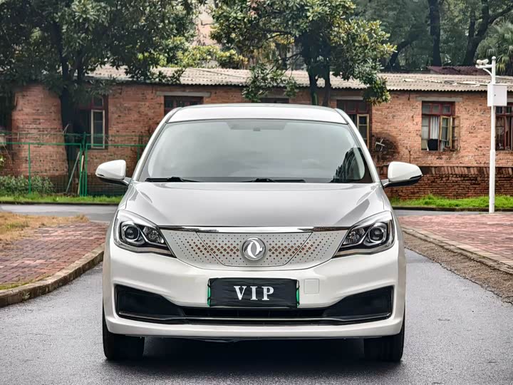 Dongfeng Aeolus E70 2022 2022款 500 超享版