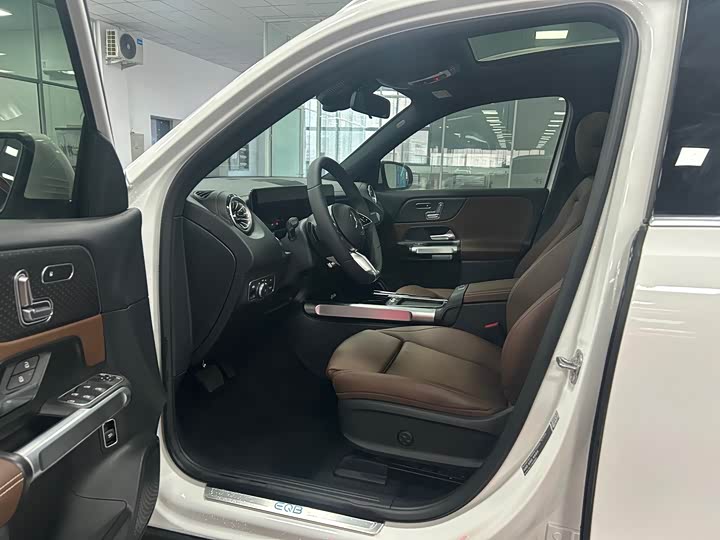 2025 Mercedes-Benz EQB