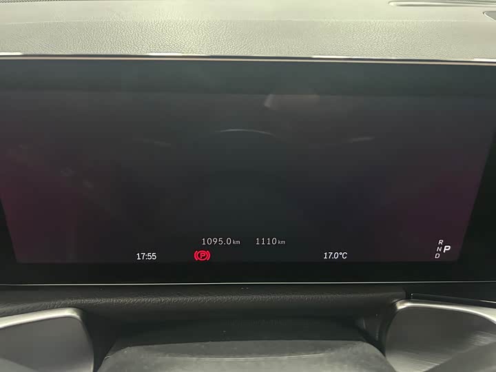 2025 Mercedes-Benz EQB