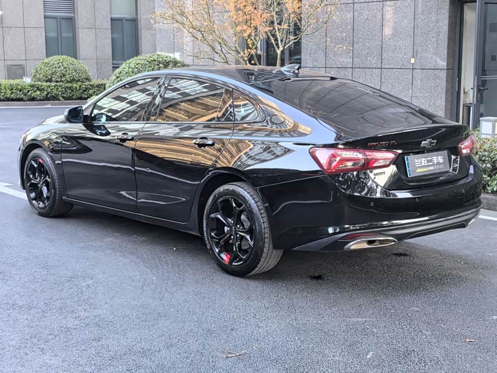 Фото 8 - Chevrolet Malibu XL
