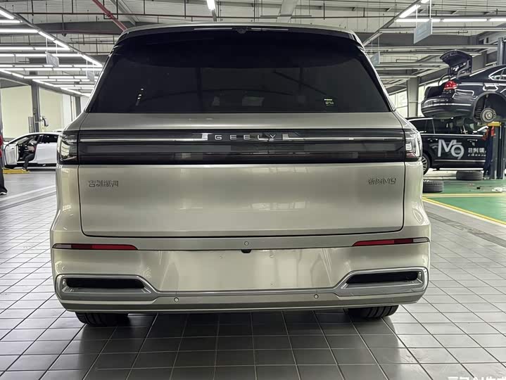 Фото 4 - Geely Galaxy M9