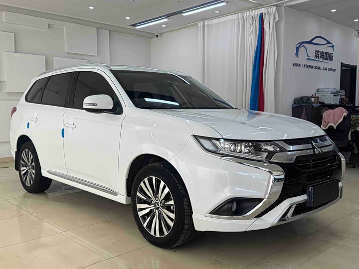 Mitsubishi Outlander 2021 2021款 2.0L 两驱畅享版 5座