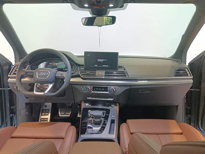 Zdjęcie 6 - Audi Q5L