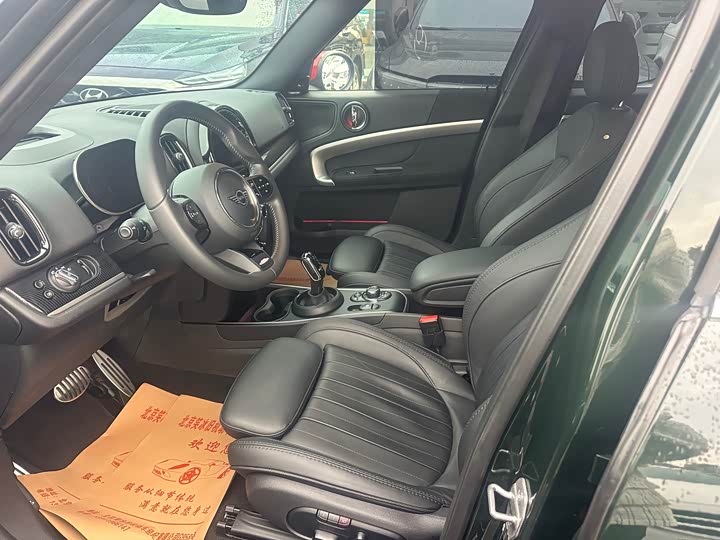 2023 Mini Countryman JCW