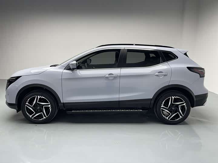Nissan Qashqai 2025 2025款 荣誉 2.0L CVT XV+领先版