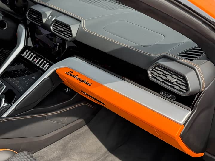 Lamborghini Urus 2023 2023款 4.0T V8 S