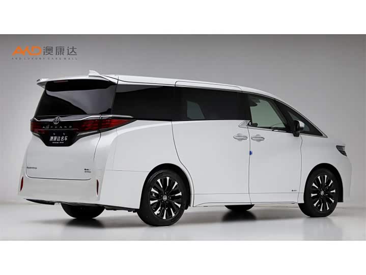Фото 3 - Toyota Alphard