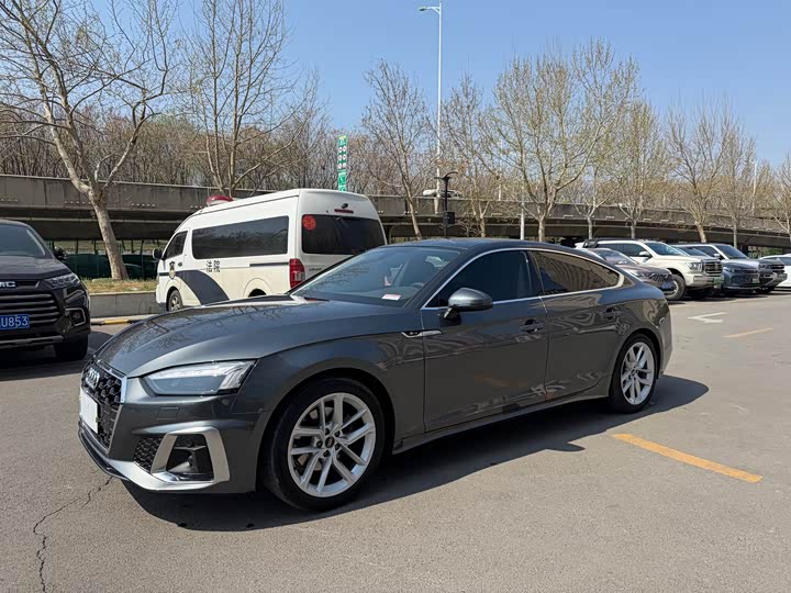 Audi A5 2024 2024款 Sportback 40 TFSI 时尚动感型