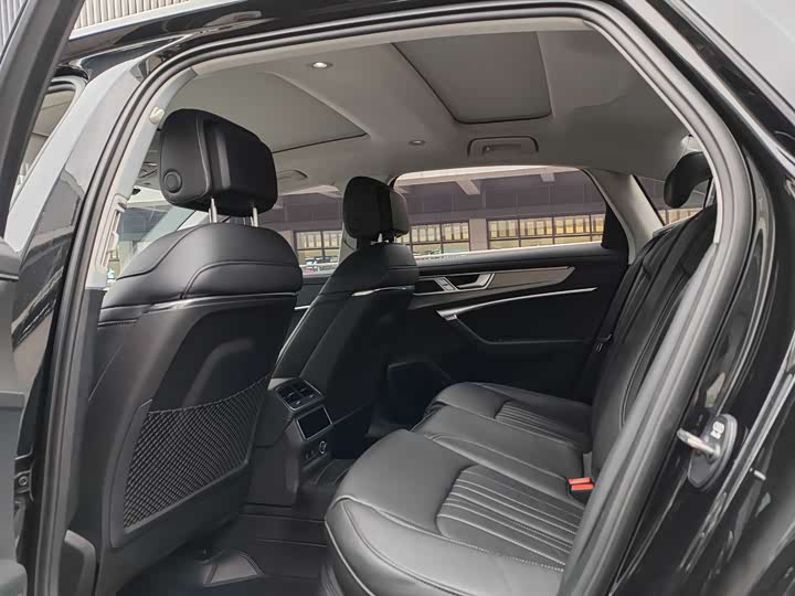 Zdjęcie 7 - Audi A6L