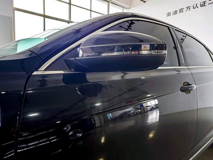 Фото 8 - Volkswagen Passat