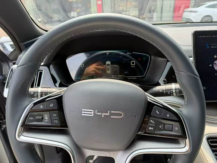 Photo 4 - BYD Song Plus Hybrid/EV