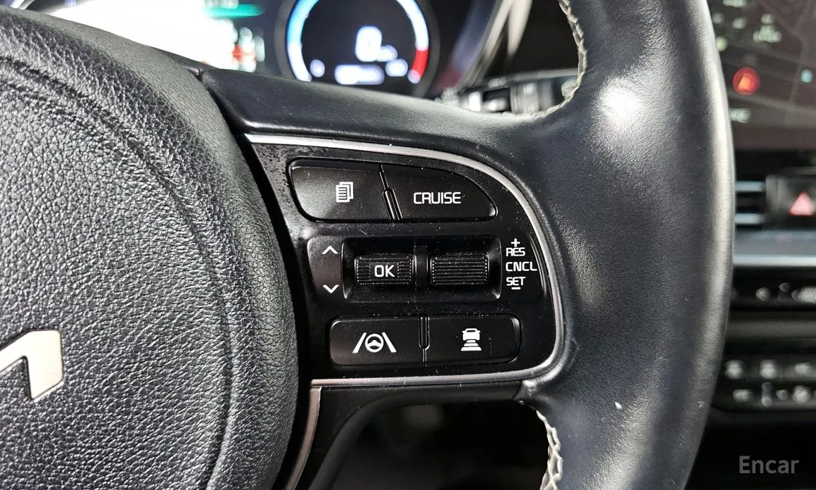 Zdjęcie 19 - Kia Niro