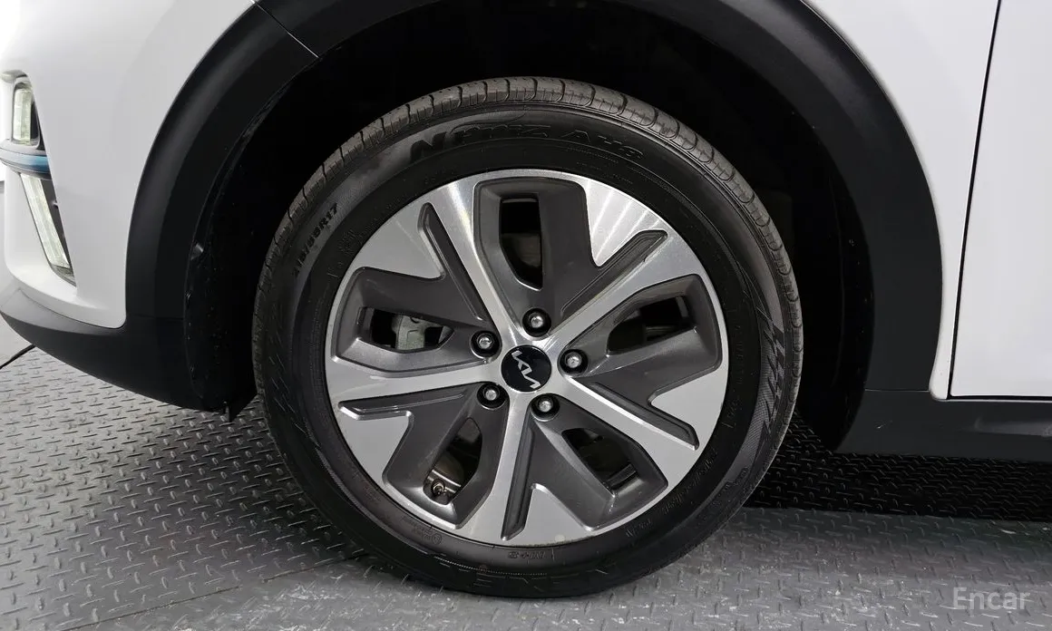 Zdjęcie 5 - Kia Niro