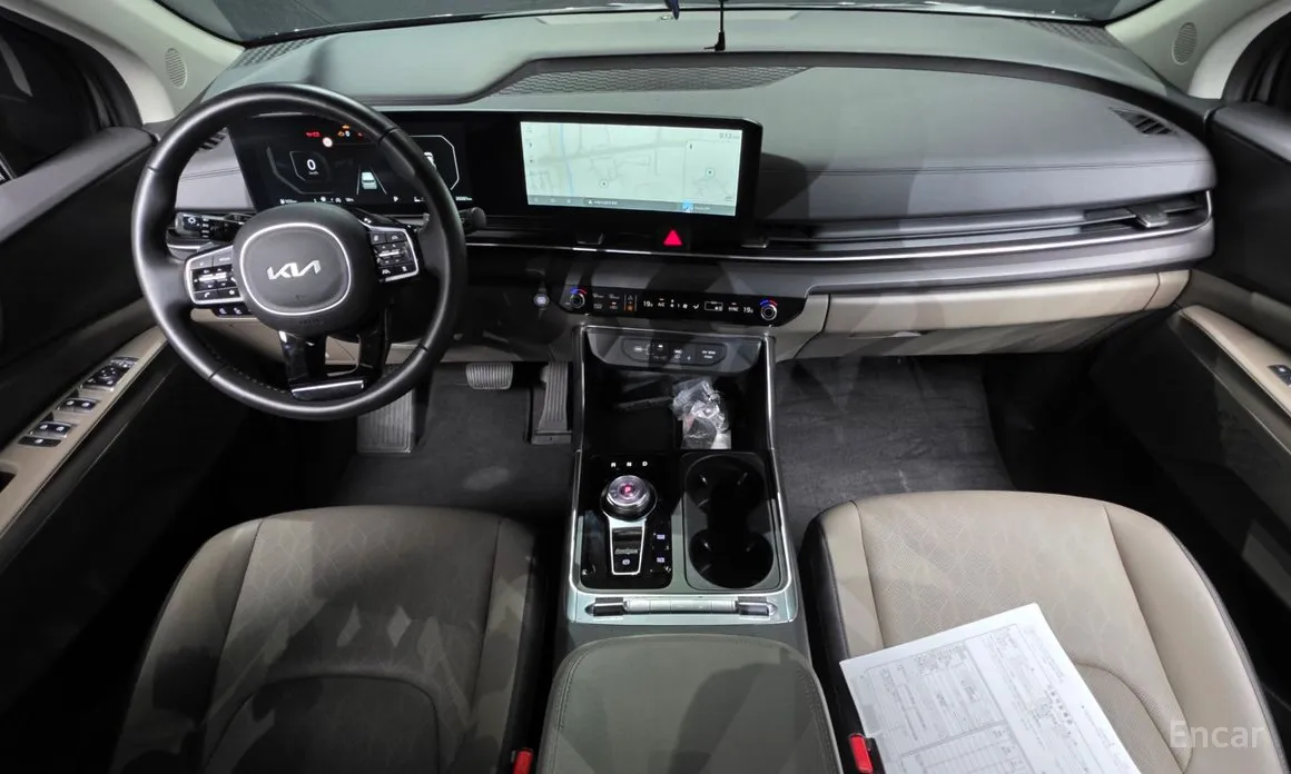 Kia Carnival 2023 9-Seater Noblesse