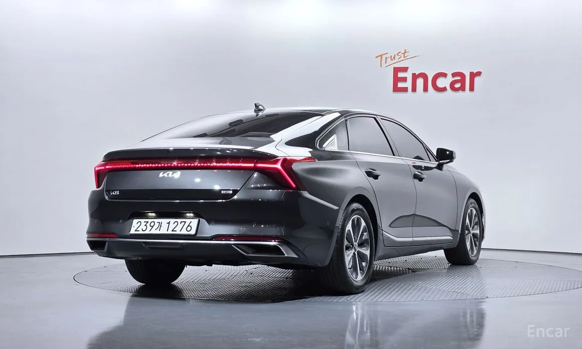 Zdjęcie 2 - Kia K8