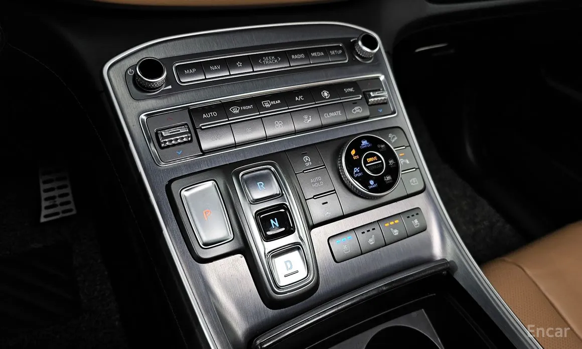 Zdjęcie 9 - Hyundai Santa Fe