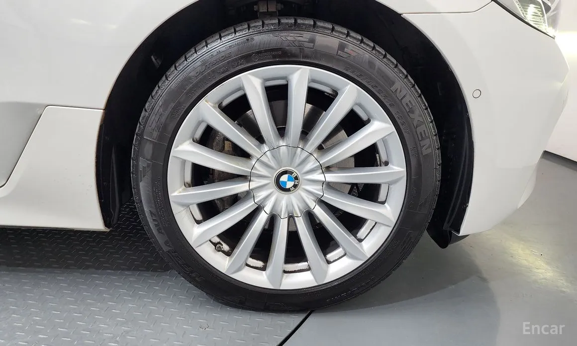 BMW Gran Turismo 2017 630i xDrive Luxury
