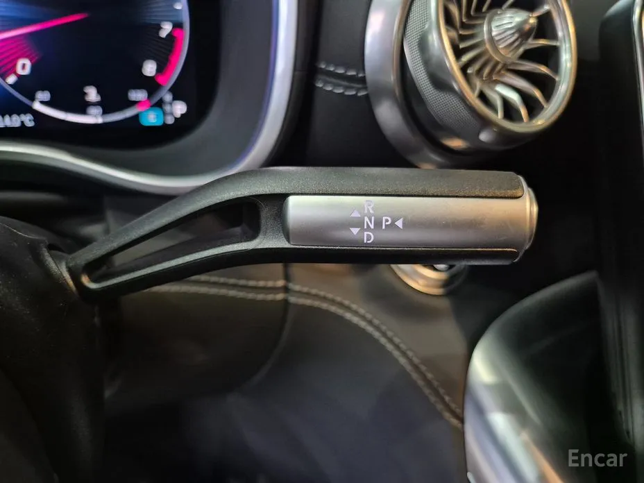 Mercedes-Benz SL-Class 2023 AMG SL63 4MATIC+
