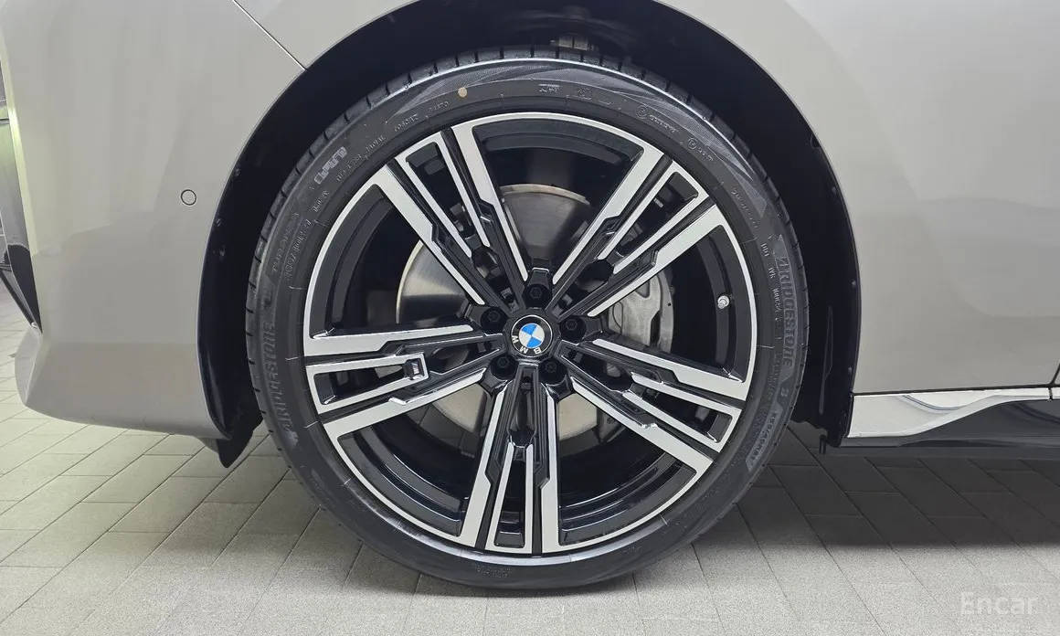 BMW i7 2022 xDrive 60 M sport