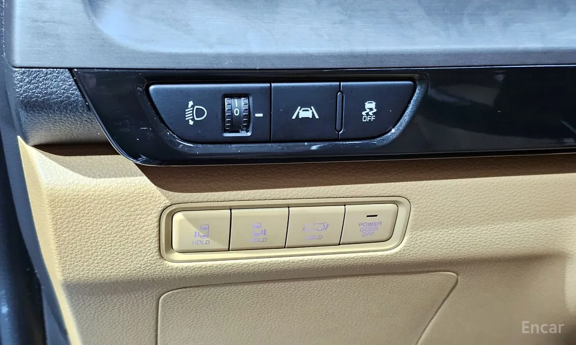 Фото 14 - Kia Carnival