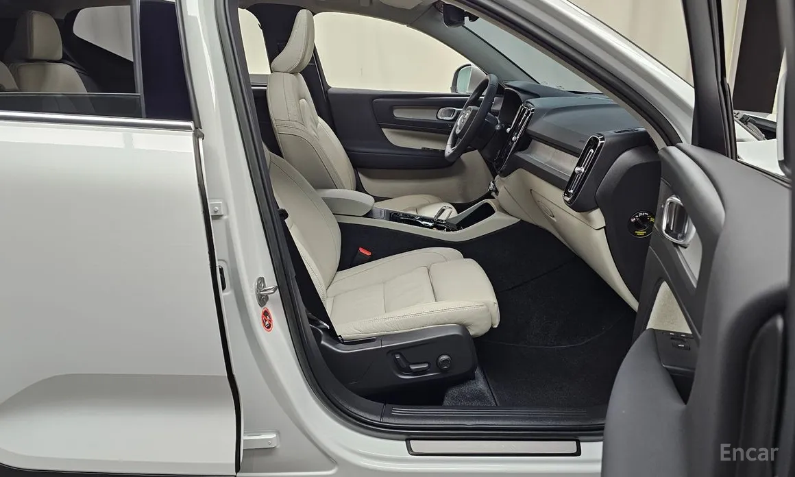 Volvo XC40 2018 B4 Ultimate Bright
